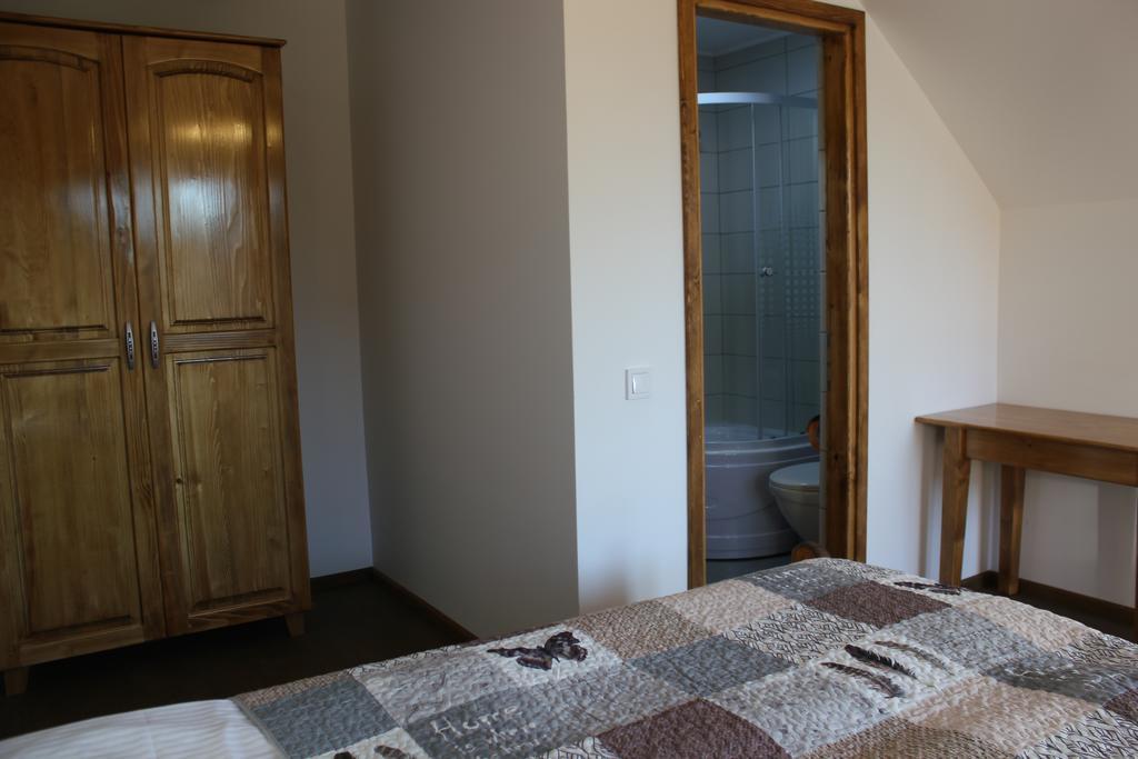 Hotel Cerdacul Cu Stuf à Sfântu Gheorghe Extérieur photo